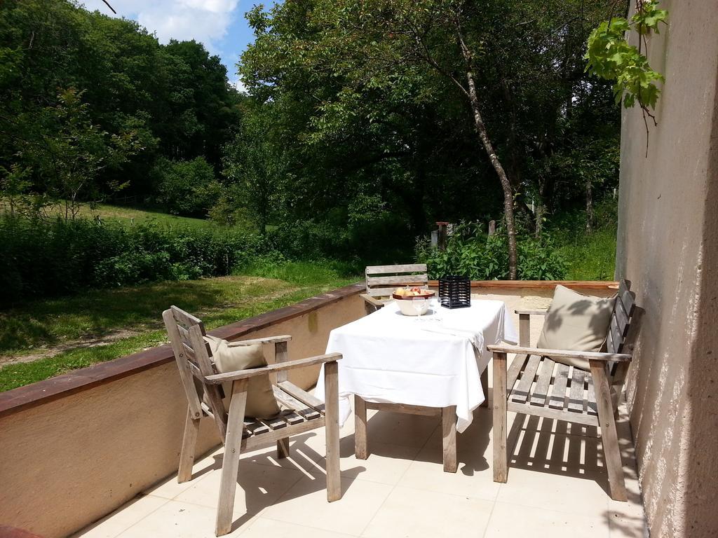 Holiday Home Le Vaugarnier Couture-sur-Loir Rum bild