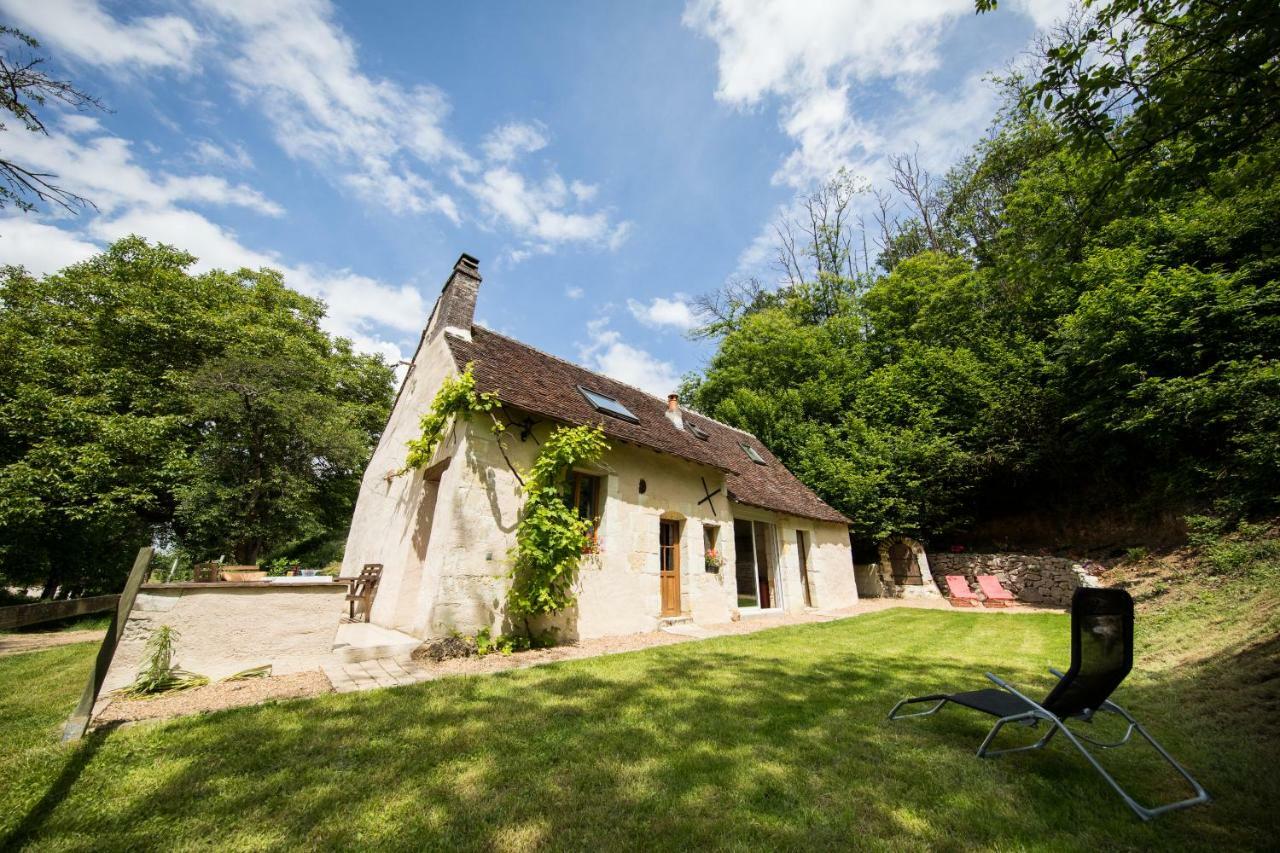 Holiday Home Le Vaugarnier Couture-sur-Loir Exteriör bild