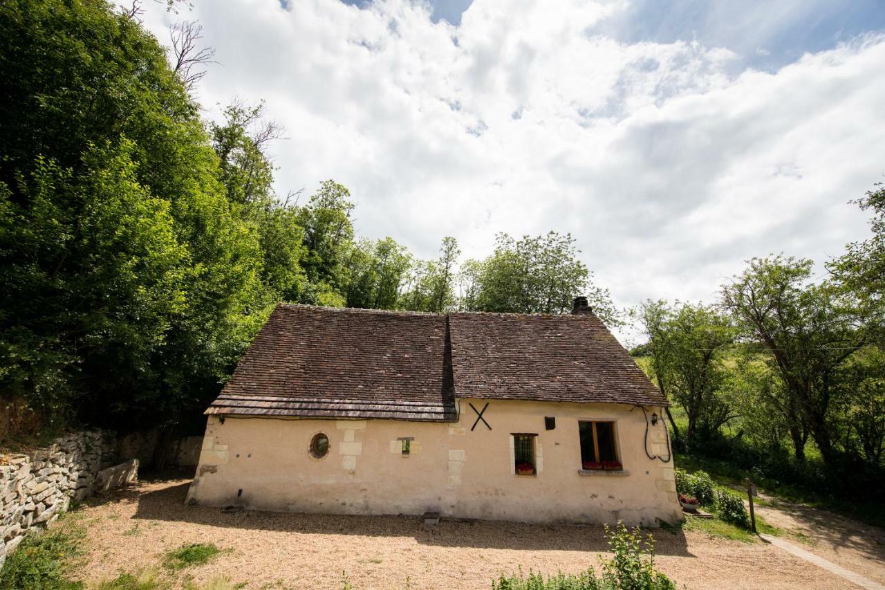 Holiday Home Le Vaugarnier Couture-sur-Loir Exteriör bild