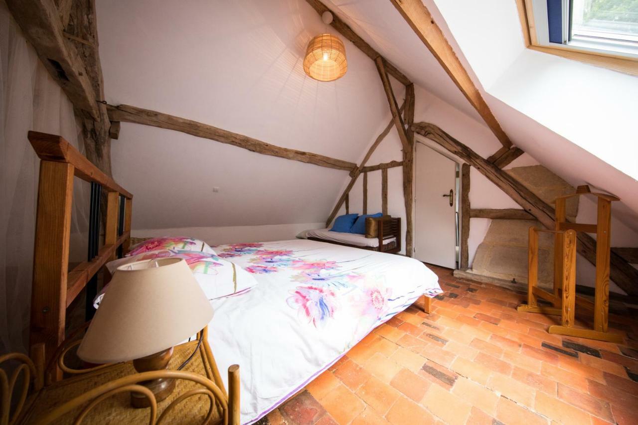 Holiday Home Le Vaugarnier Couture-sur-Loir Exteriör bild